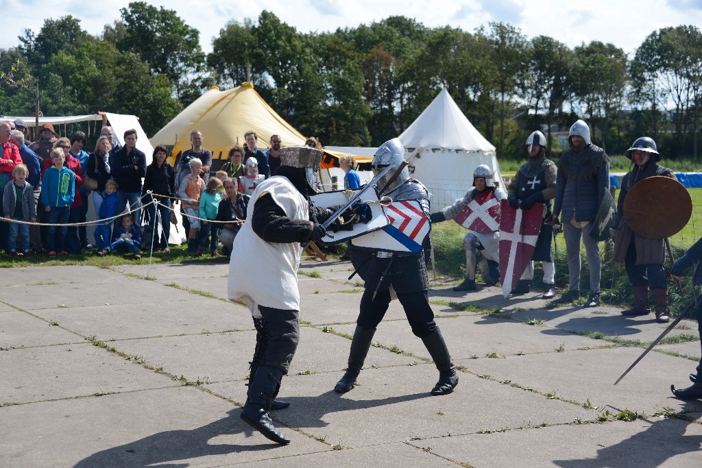 ../Images/Belegering van Teylingen 2014 096.jpg